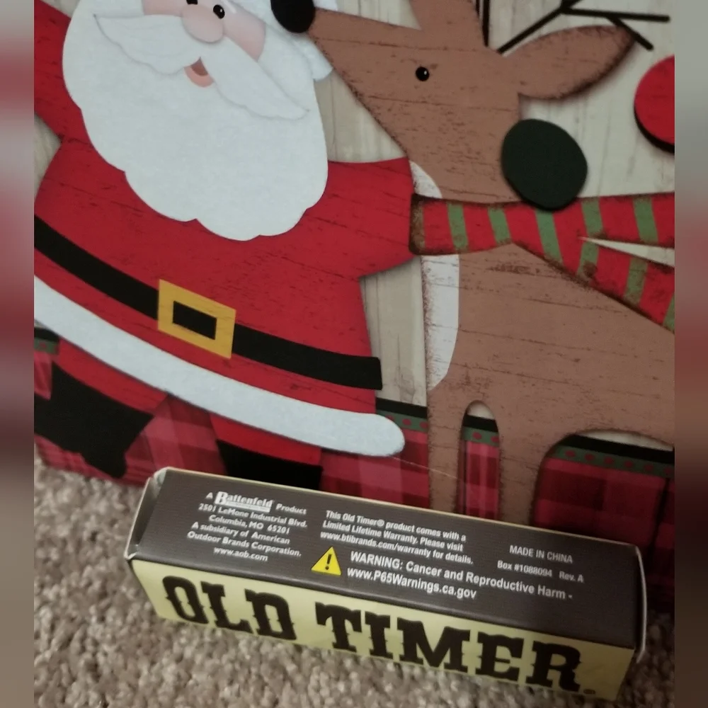 Old Timer Wood Carving - Picture 2 of 4